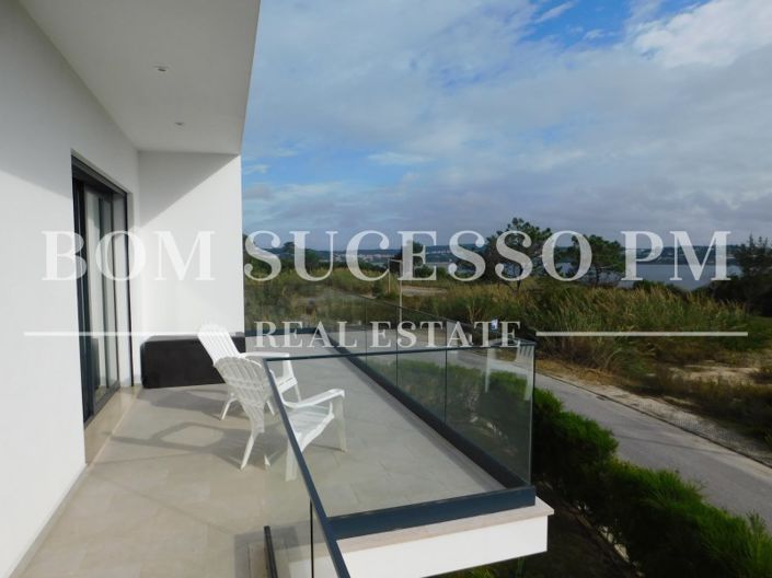 Image No.32-4 Bed House for sale