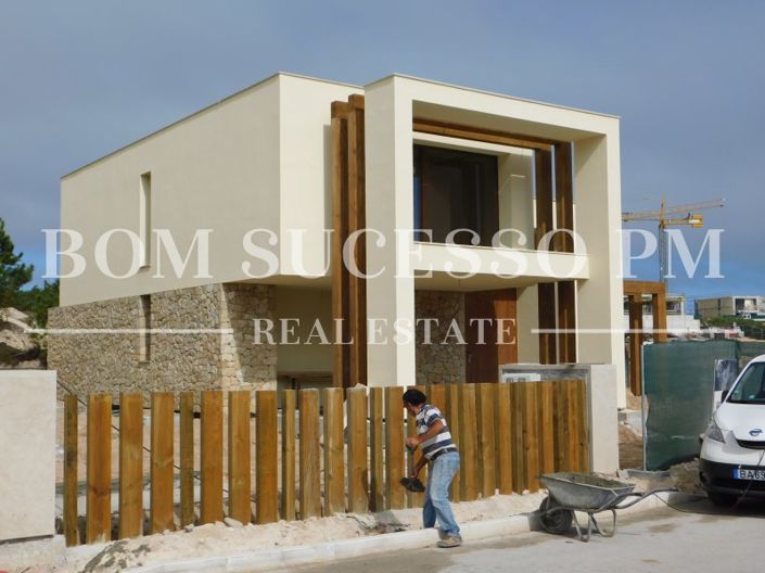 Image No.5-4 Bed Villa for sale