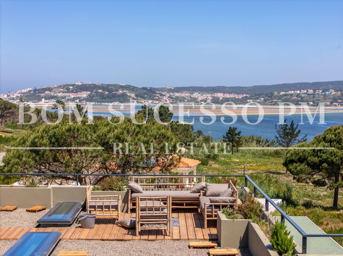 Image No.5-3 Bed House for sale