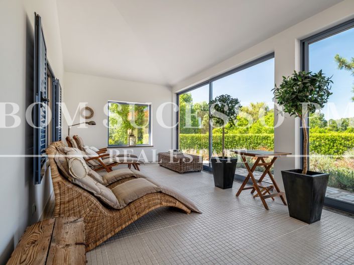 Image No.12-4 Bed House for sale