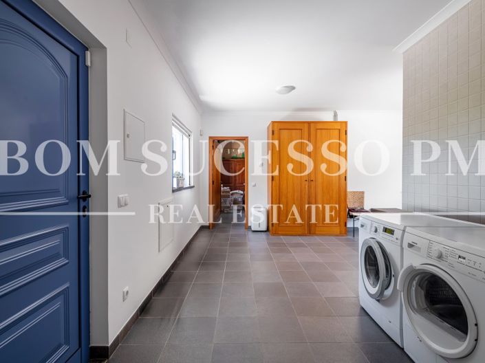 Image No.29-4 Bed House for sale