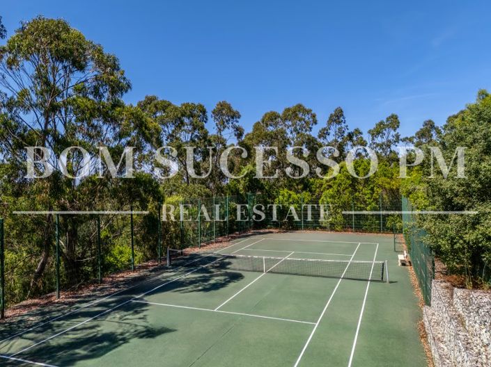 Image No.3-4 Bed House for sale