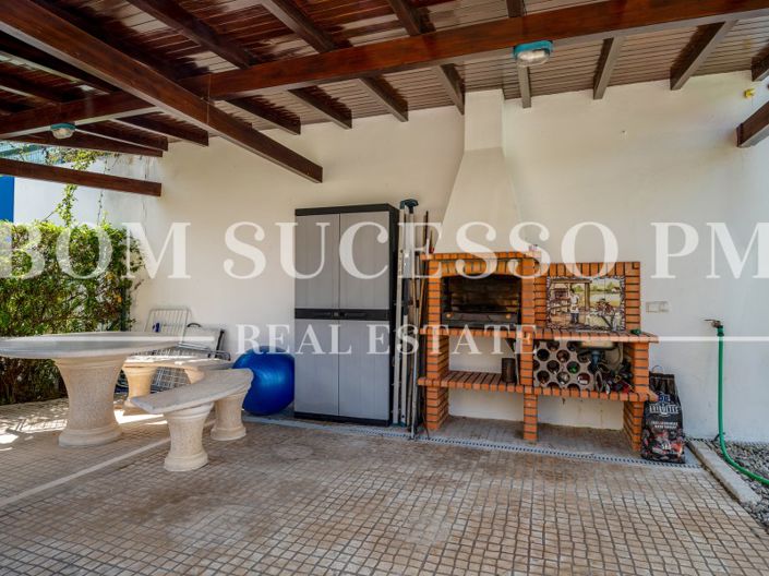 Image No.12-3 Bed House for sale