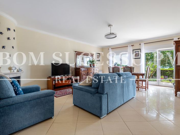 Image No.14-3 Bed House for sale