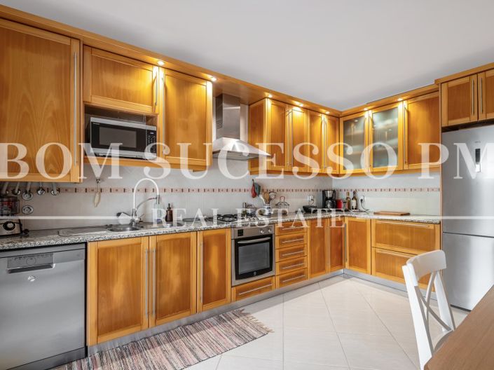 Image No.22-3 Bed House for sale