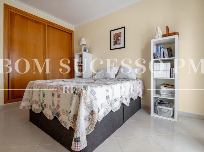 Image No.34-3 Bed House for sale