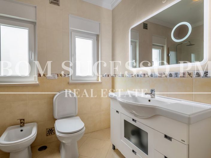 Image No.38-3 Bed House for sale