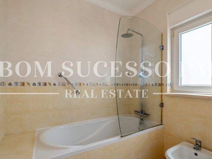 Image No.39-3 Bed House for sale