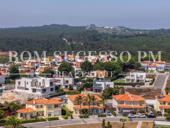 Image No.4-3 Bed House for sale