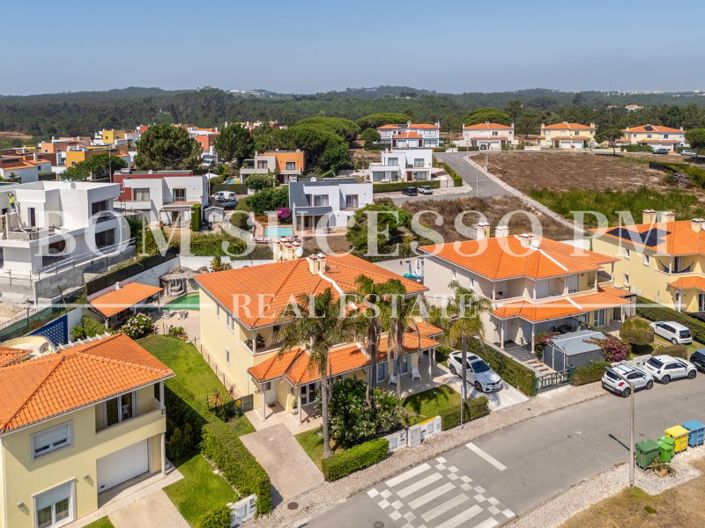 Image No.8-3 Bed House for sale