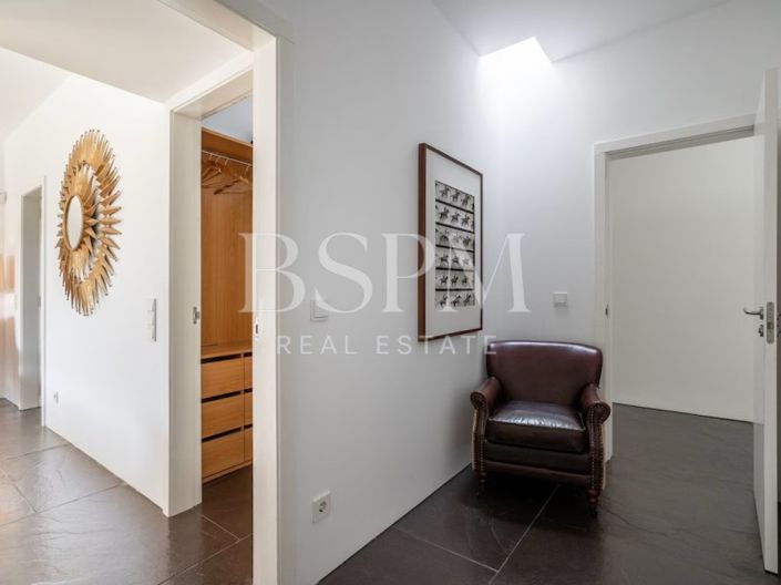 Image No.12-3 Bed Villa for sale