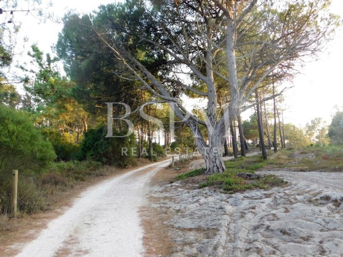 Image No.28-3 Bed Villa for sale