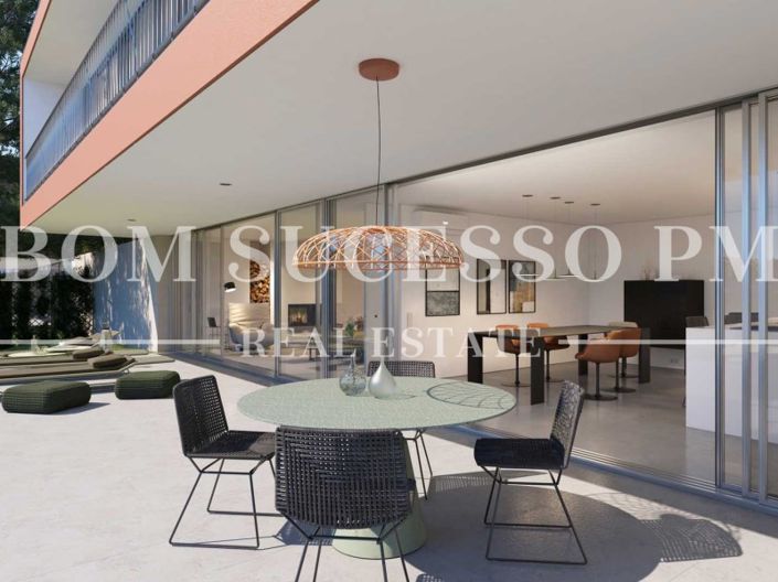 Image No.1-4 Bed Villa for sale