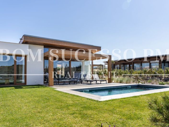2 Bedrooms villa for sale in Obidos - Double Glass - £605222 HVP (Ref: AP4021520)