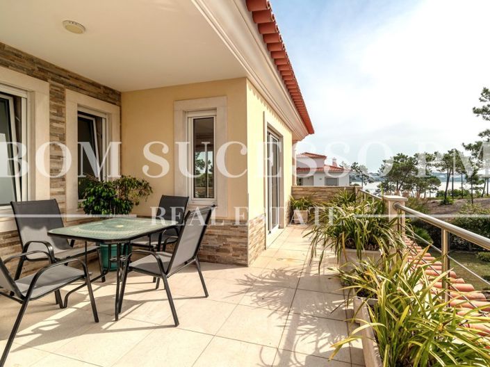 Image No.14-4 Bed House for sale