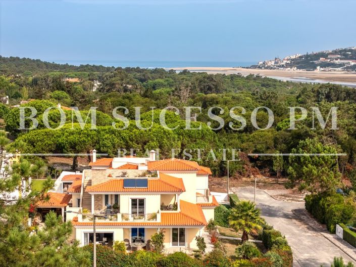 Image No.6-4 Bed House for sale