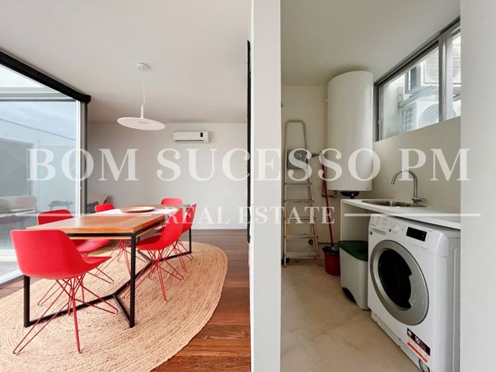 Image No.10-2 Bed Villa for sale