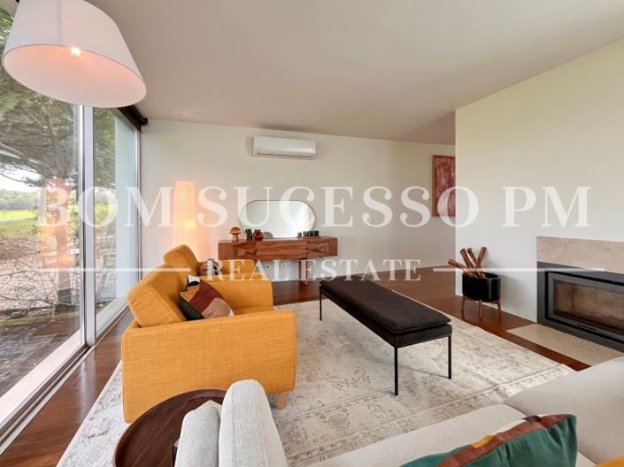 Image No.12-2 Bed Villa for sale