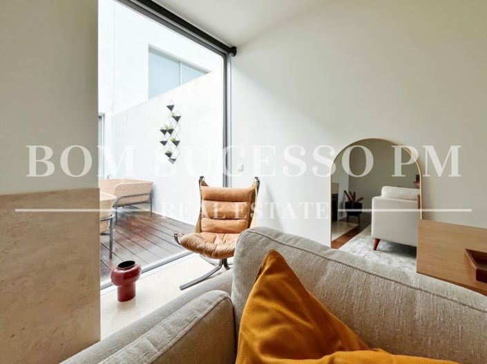 Image No.13-2 Bed Villa for sale