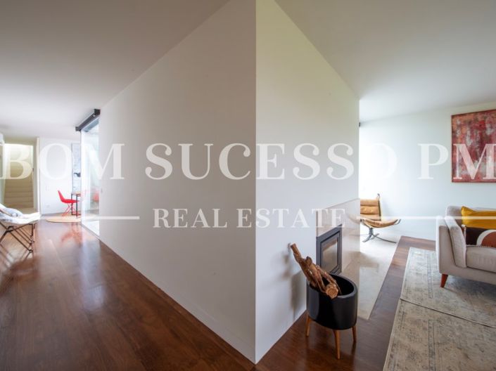 Image No.16-2 Bed Villa for sale