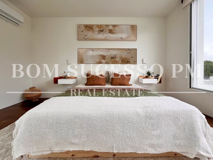 Image No.4-2 Bed Villa for sale