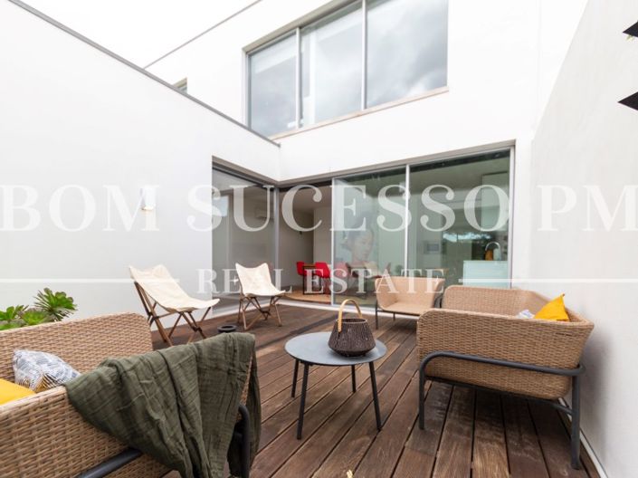 Image No.7-2 Bed Villa for sale