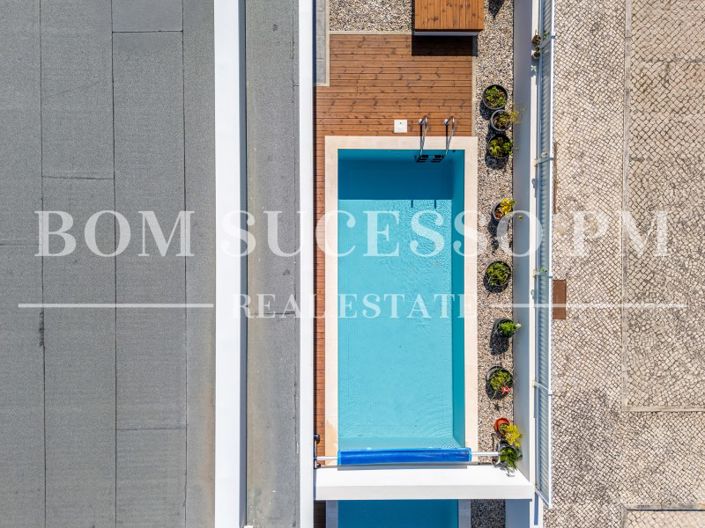 Image No.28-3 Bed Villa for sale