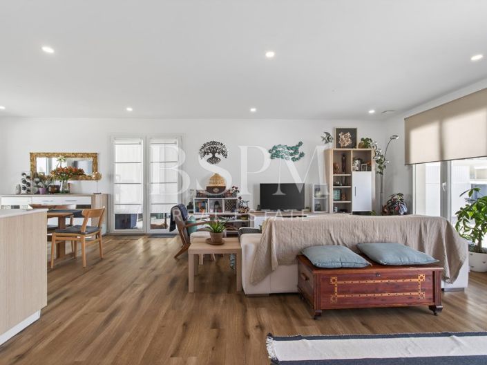 Image No.8-3 Bed Villa for sale