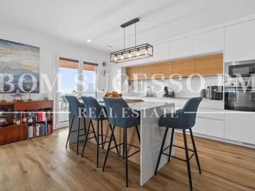 idd7f7c501-0000-0500-0000-000018e64e0b