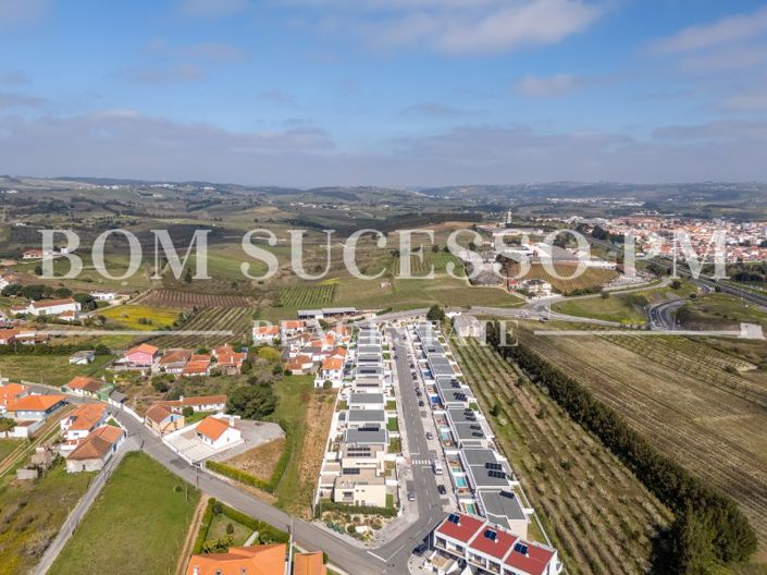 Image No.23-Villa de 3 chambres à vendre à Bombarral