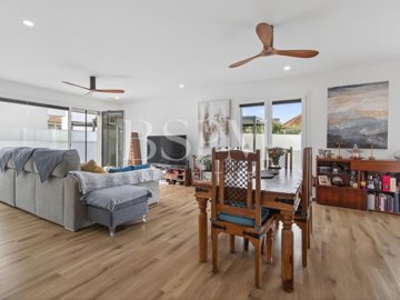 idd7f7c501-0000-0500-0000-000018e64e0c