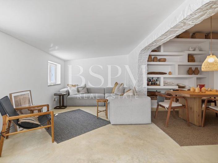 Image No.17-4 Bed House for sale