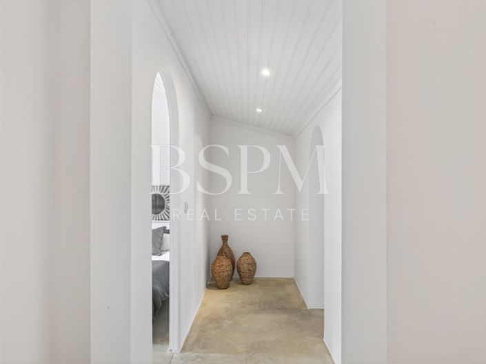 Image No.26-4 Bed House for sale