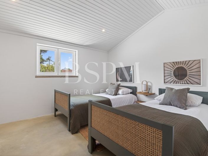 Image No.32-4 Bed House for sale