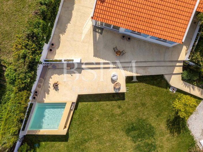 Image No.57-4 Bed House for sale