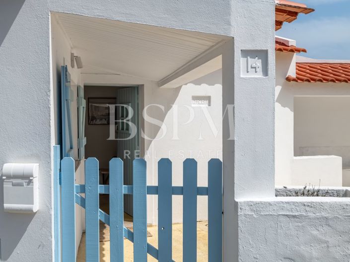 Image No.9-4 Bed House for sale