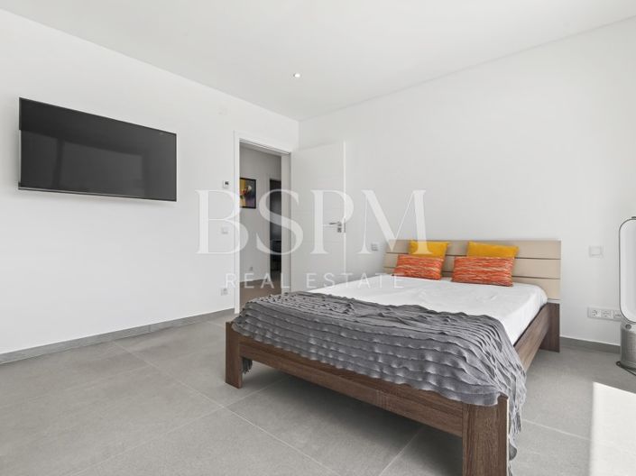 Image No.28-4 Bed Villa for sale