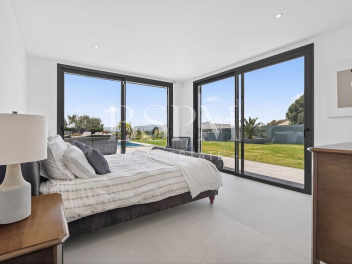 Image No.30-4 Bed Villa for sale