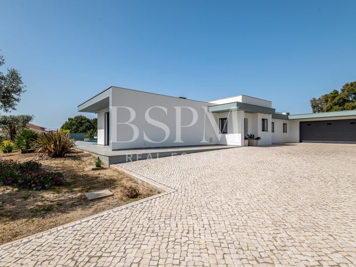 Image No.35-4 Bed Villa for sale