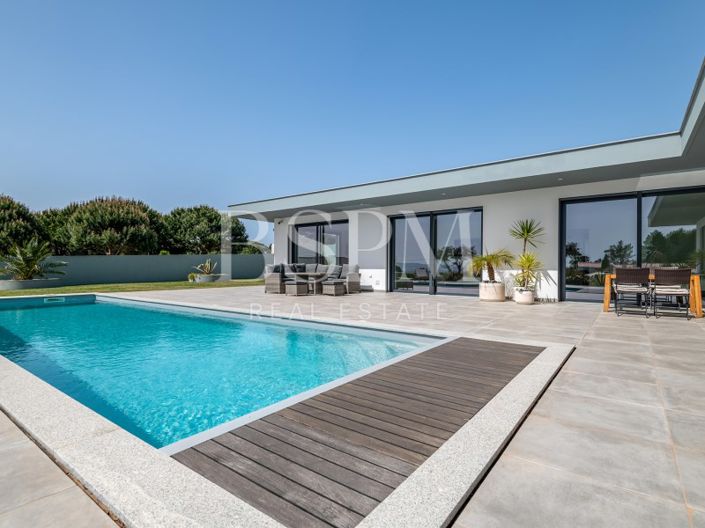 Image No.47-4 Bed Villa for sale