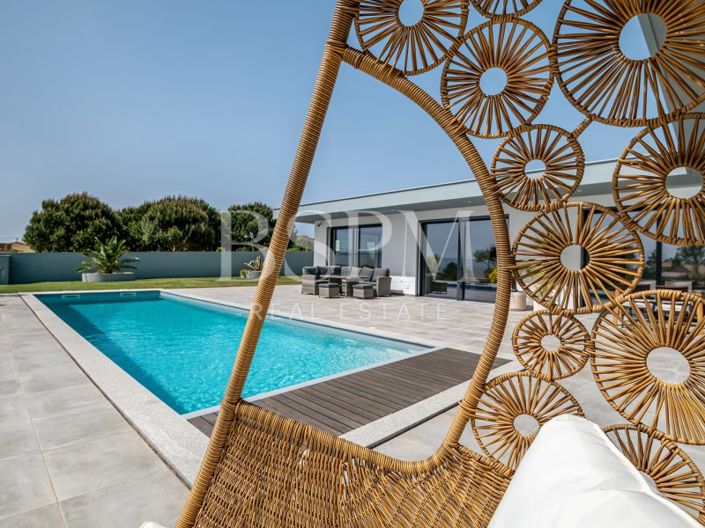 Image No.54-4 Bed Villa for sale