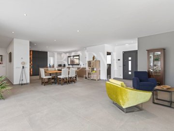 idbea6c801-0000-0500-0000-0000192cc37b