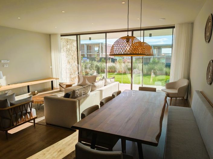 Image No.13-3 Bed House for sale