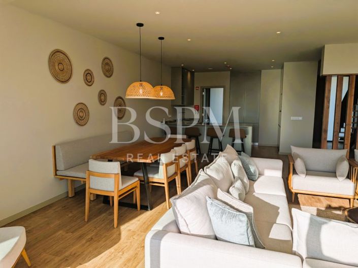 Image No.15-3 Bed House for sale