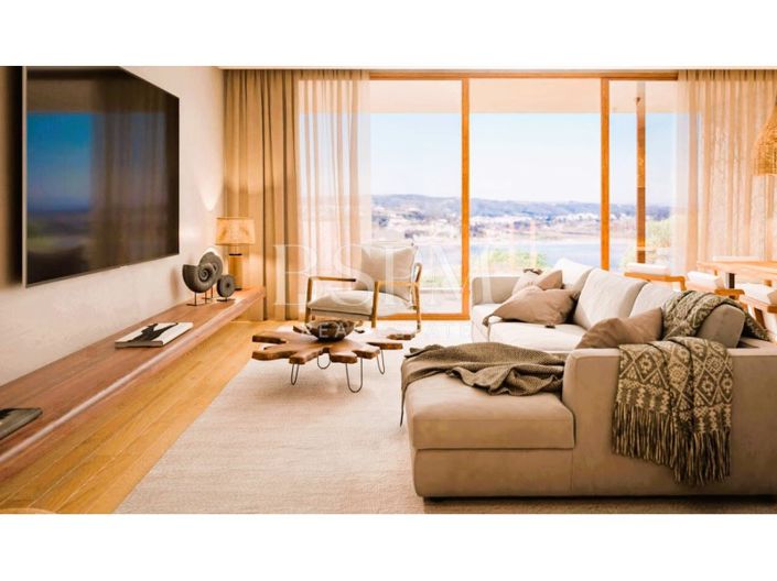 Image No.16-3 Bed Apartment for sale