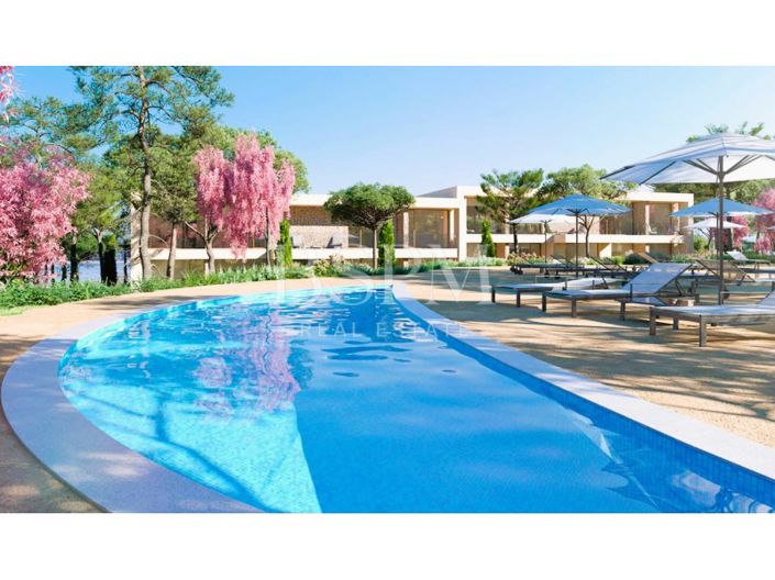 Image No.24-3 Bed Apartment for sale