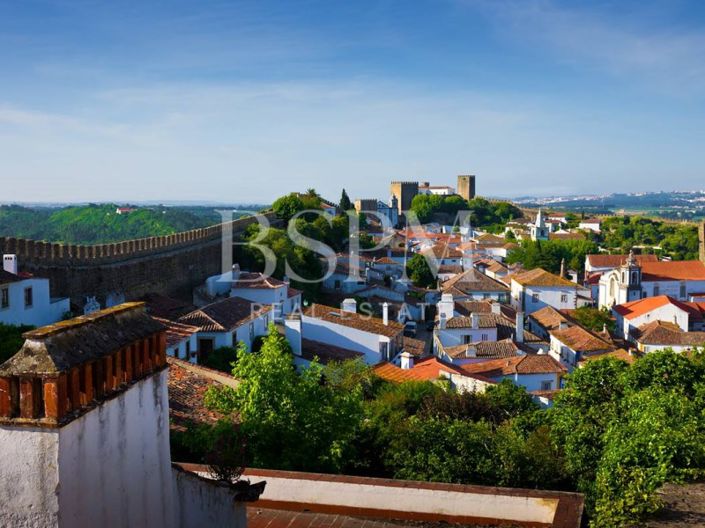 Image No.33-3 Bed Apartment for sale