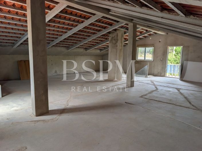 Image No.26-4 Bed House for sale