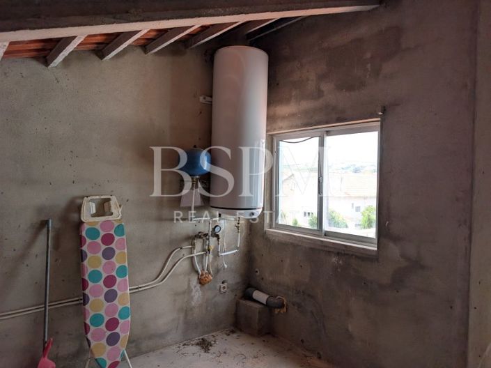 Image No.27-4 Bed House for sale