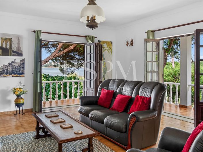Image No.14-5 Bed Villa for sale